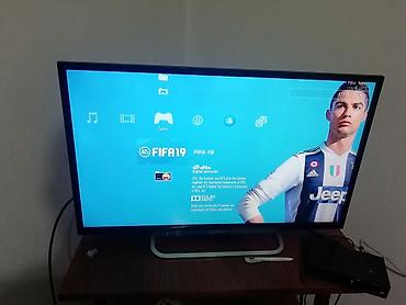 playstation 2 konzola: Sony 3 slim u odlicnom stanju, potpuno ispravan, odlicno ocuvan — 4