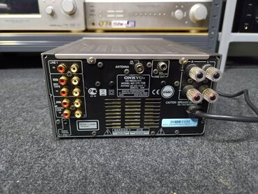 Pojačala i prijemnici: Onkyo CR 725 kompaktan hi-fi risiver, odlican zvuk! specifikacija — 2