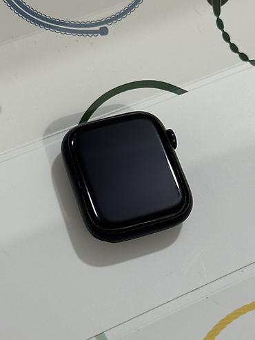 Apple Watch: Apple Watch Series 7, 45 мм, 32 GB (чёрный) Часы в хорошем состоянии — 2