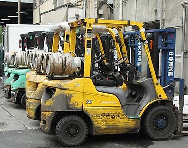 5 5 compressor: Погрузчик, Mitsubishi, Колесный, Фронтальный — 3