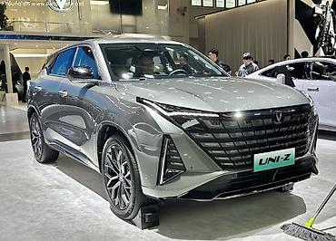 Changan: Changan Uni-Z: 2026 г., 1.5 л, Робот, Бензин, Кроссовер — 1