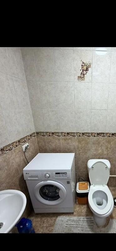 Үйлөрдү ижарага берүү: 65 м², 4 бөлмө, Филармония, Чогуу жашоосу жок — 4