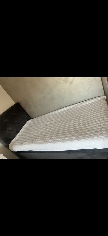 polovan namestaj iz inostranstva u palanci: Krevet kupljen u Dalasu pre 2 godine, dimenzija 100x210, ocuvan skroz