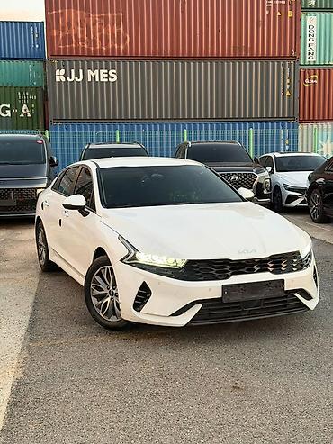 Kia K5: 2022 г., 2 л, Гибрид, Седан