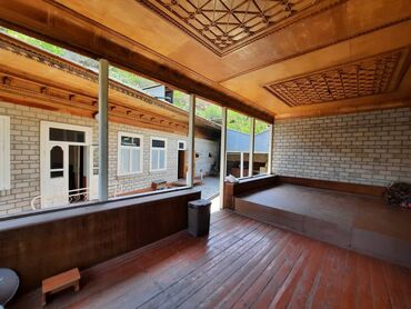 Продажа домов: Дом, 200 м², 12 комнат, Собственник, Старый ремонт at lalafo.kg — 2 Продажа домов: Дом, 200 м², 12 комнат, Собственник, Старый ремонт — 2