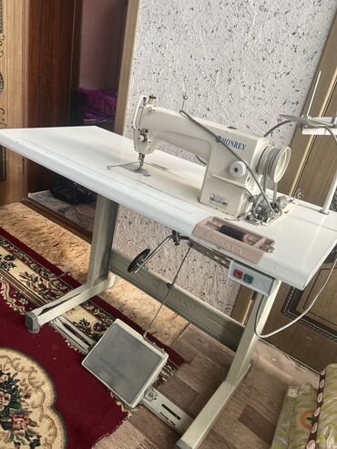 идиш аяк б у: Швейная машинка сатылат абалы жакшы уйдо места жок иштетилбей