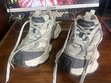 кроссовки ecco мужские: Кроссовки Balenciaga Cargo - Модель: Balenciaga Cargo (серые/белые — 1