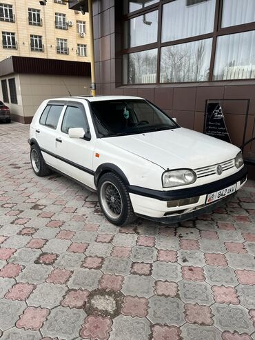volkswagen 1992: Volkswagen Golf: 1992 г., 1.8 л, Механика, Газ, Хэтчбэк