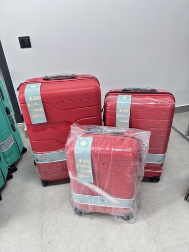 Чемоданы: Чемоданы гелевые, маленький размер ручная кладь, 22см 📍ул — 9