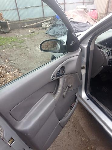 Ford: Ford Focus: 2000 г., 2 л, Автомат, Бензин, Седан — 11