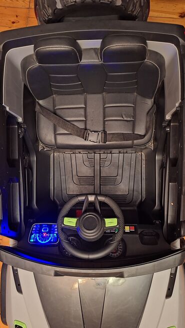 Uşaq üçün elektrik maşınları: Uşaq üçün elektrikli off-road maşın - Korpus: SUV tipli dizayn, 4x4 — 9