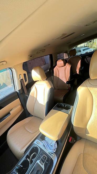 пресс для авто: Kia Carnival: 2020 г., 2.2 л, Автомат, Дизель, Минивэн — 6