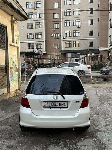 Honda: Honda Fit: 2003 г., 1.3 л, Вариатор, Бензин, Хэтчбэк — 10