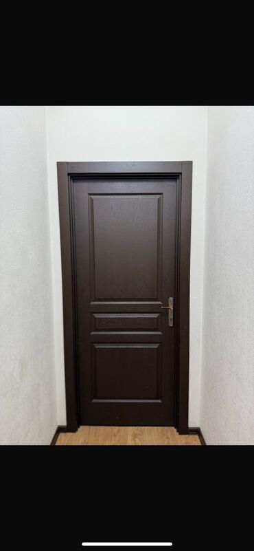 Giriş qapıları: Qapi 4eded 
50azn biri
Yasamal 7276 leli