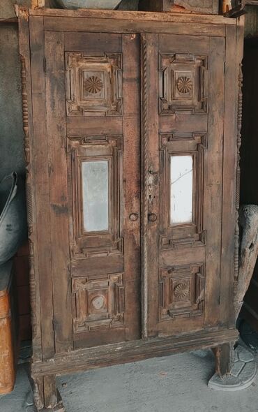Старинные ковры: Другой антиквариат