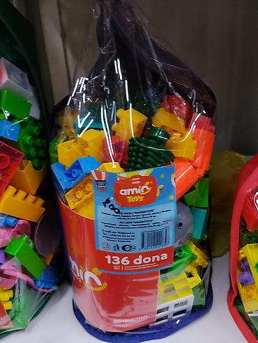 игрушечный сейф: Конструктор Ami Toys, 136 деталей (dona) - Большой набор пластиковых — 1
