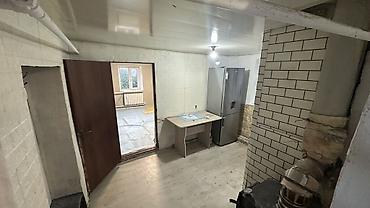 Долгосрочная аренда комнат: 60 м², С мебелью — 4