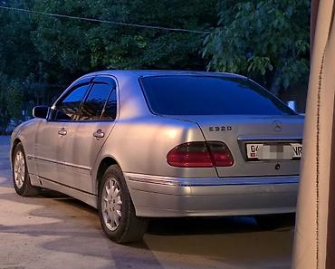 mersedes 212: Mercedes-Benz E-Class: 2001 г., Седан — 6