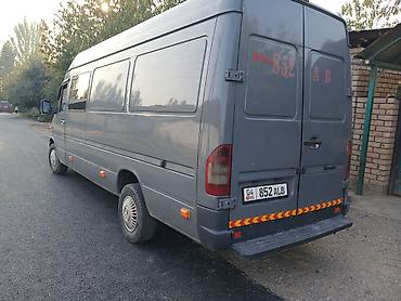 посадка авто: Mercedes-Benz Спринтер: 2004 г., 2.2 л, Механика, Дизель, Фургон — 2