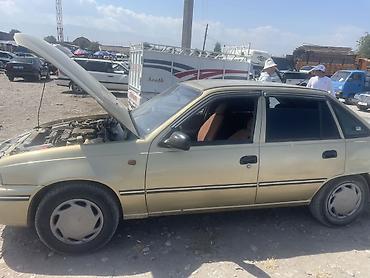 некая: Daewoo Nexia: 2006 г., 1.5 л, Механика, Бензин, Седан — 4