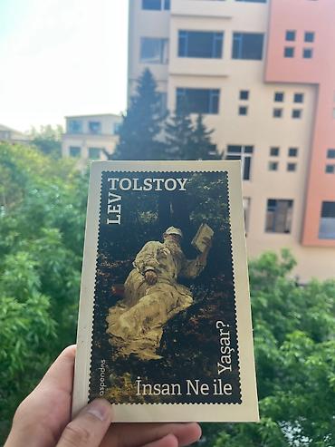 Bədii ədəbiyyat: 4-ü birlikdə 15 manat. Təp təzədirlər. Heç bir cırıq yoxdur — 1