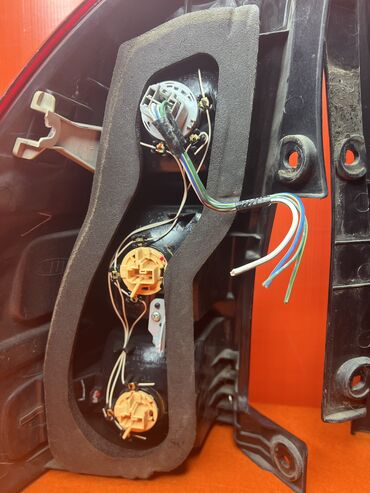 Стоп-сигналы: Комплект стоп-сигналов Lexus Б/у, Оригинал — 4