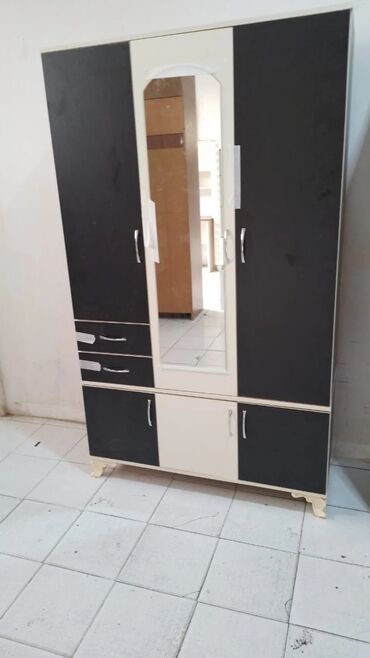 Dolablar: Yeni, Açılan, Düz dolab, Şifonyer, Azərbaycan — 31