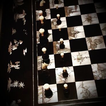 Şahmatlar: Antikvar nərd: Dünyada tək. Əl işi. İstifadə olunmuş materiallar — 5