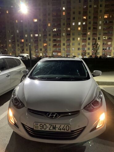minik maşın: Hyundai Elantra: 1.8 l | 2015 il Sedan