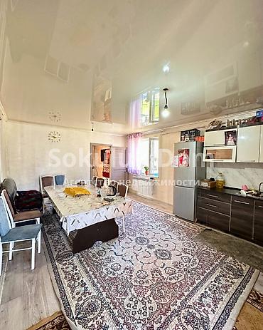 Продажа коттеджей и домов: 🏠Продается дом в с. Сокулук 🟡 Комнаты: 4 🟡 Участок: 7 соток — 5