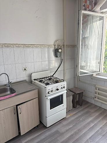 аренда помещений мадина: Продаю 3хкомнат квартиру из 7/5 восток 5 на против Мадина.без ремонта — 2