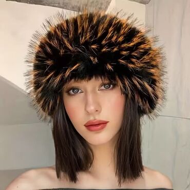 Šubare: Cena 1500din
Poručuje se,isporuka za nekoliko dana — 4