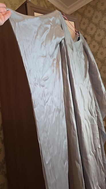 Qadın donu satılır Rəng: gümüşü-boz Parça: yüngül, parıltılı material lalafo.az -da — 2 Qadın donu satılır Rəng: gümüşü-boz Parça: yüngül, parıltılı material — 2
