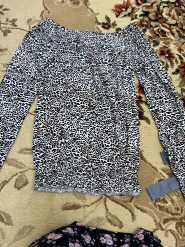 Другая женская одежда: Продаю дешево — 25