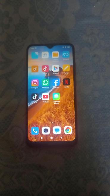 Redmi 8A, 32 GB, rəng - Qırmızı, Zəmanət