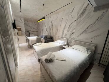 Günlük kirayə mənzillər: 2 otaqlı, Xətai r. r-nu — 3