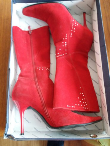 женский сапоги adidas: Сапоги, 38.5, цвет - Красный