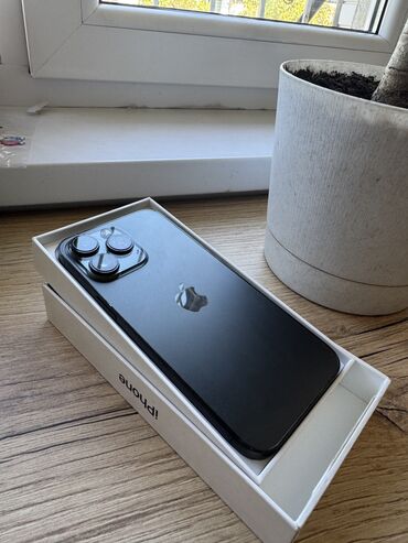 купить айфон 15 про: IPhone 14 Pro Max, Колдонулган, 256 ГБ, Куту, Бөлүп төлөө менен, 100 %