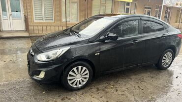 Hyundai: Hyundai Solaris: 2014 г., 1.6 л, Автомат, Бензин, Седан