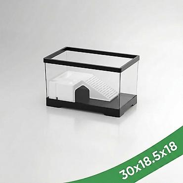 Аквариум/террариум 30х18.5х18 см Цена: 1200сом - Компактный