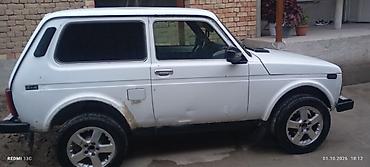 ВАЗ (ЛАДА): ВАЗ (ЛАДА) 2121 (4x4): 2004 г., Кол менен иштөөчү, Бензин, Жол тандабас — 2