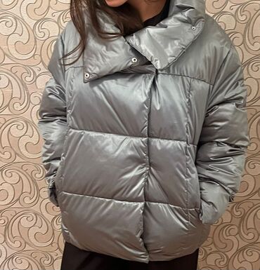 Kurtkalar: "Mavi"dən 270 manata alınıb. Bircə dəfə geyinilib, ölçü uyğun — 6