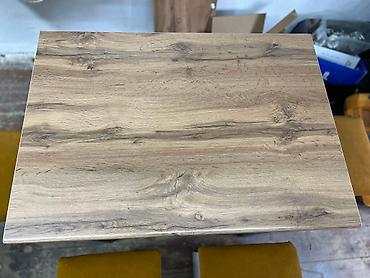 Продаю кухонный стол в комплекте 4 отличные табуретки с супер мягкими — 4