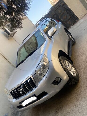 ��l il�� ����kilmi�� ����kill��r: Toyota 4Runner: 2.7 l | 2011 il