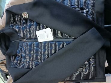 Zimske jakne: NOVI MODELI
s.m.l.xl.xxl
11000din na lalafo.rs — 14 Zimske jakne: NOVI MODELI
s.m.l.xl.xxl
11000din — 14