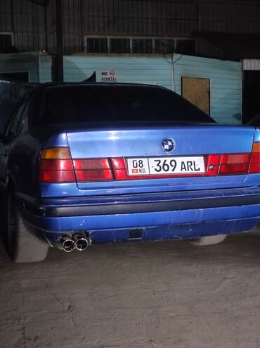 BMW: BMW 5 series: 1990 г., 2.8 л, Седан
