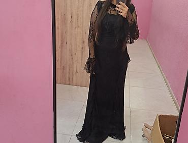 Toy paltarları və aksesuarları: 165manata alinib.satilir 55manata.bir defe niwana geyinilib.Elaqe — 1