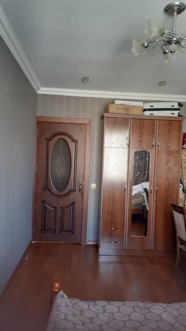 xalqlar dostluğu: Bakı, Kürdəxanı qəs., 4 otaqlı, Köhnə tikili, m. Xalqlar Dostluğu, 83 kv. m