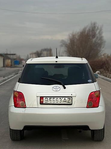 Toyota: Toyota ist: 2003 г., 1.3 л, Автомат, Бензин, Хэтчбэк — 4