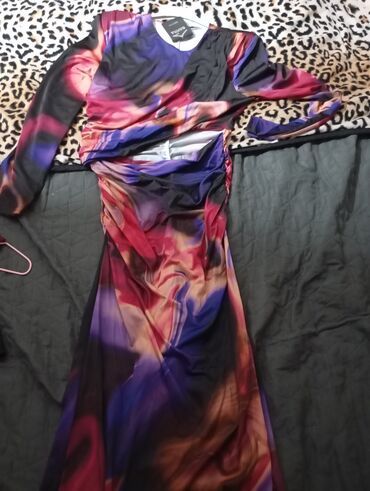 Haljine: A-Dress M (EU 38), bоја - Crna, Oversize, Kratkih rukava — 10